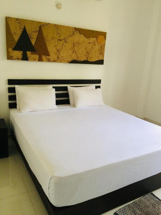 Sunrise Palace Negombo Exterior foto