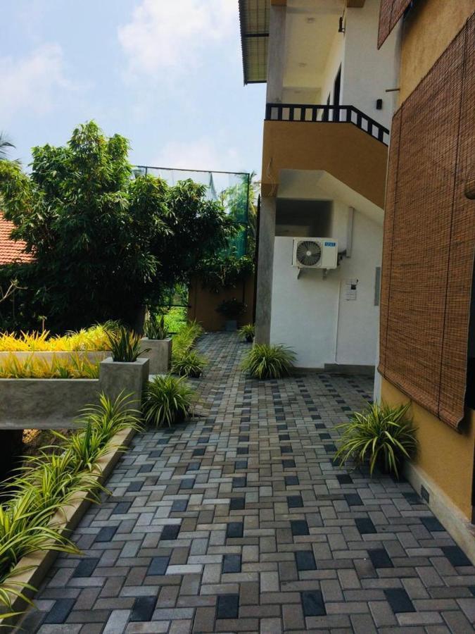 Sunrise Palace Negombo Exterior foto