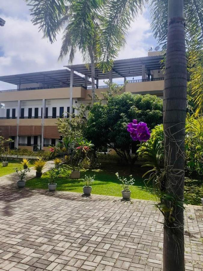 Sunrise Palace Negombo Exterior foto