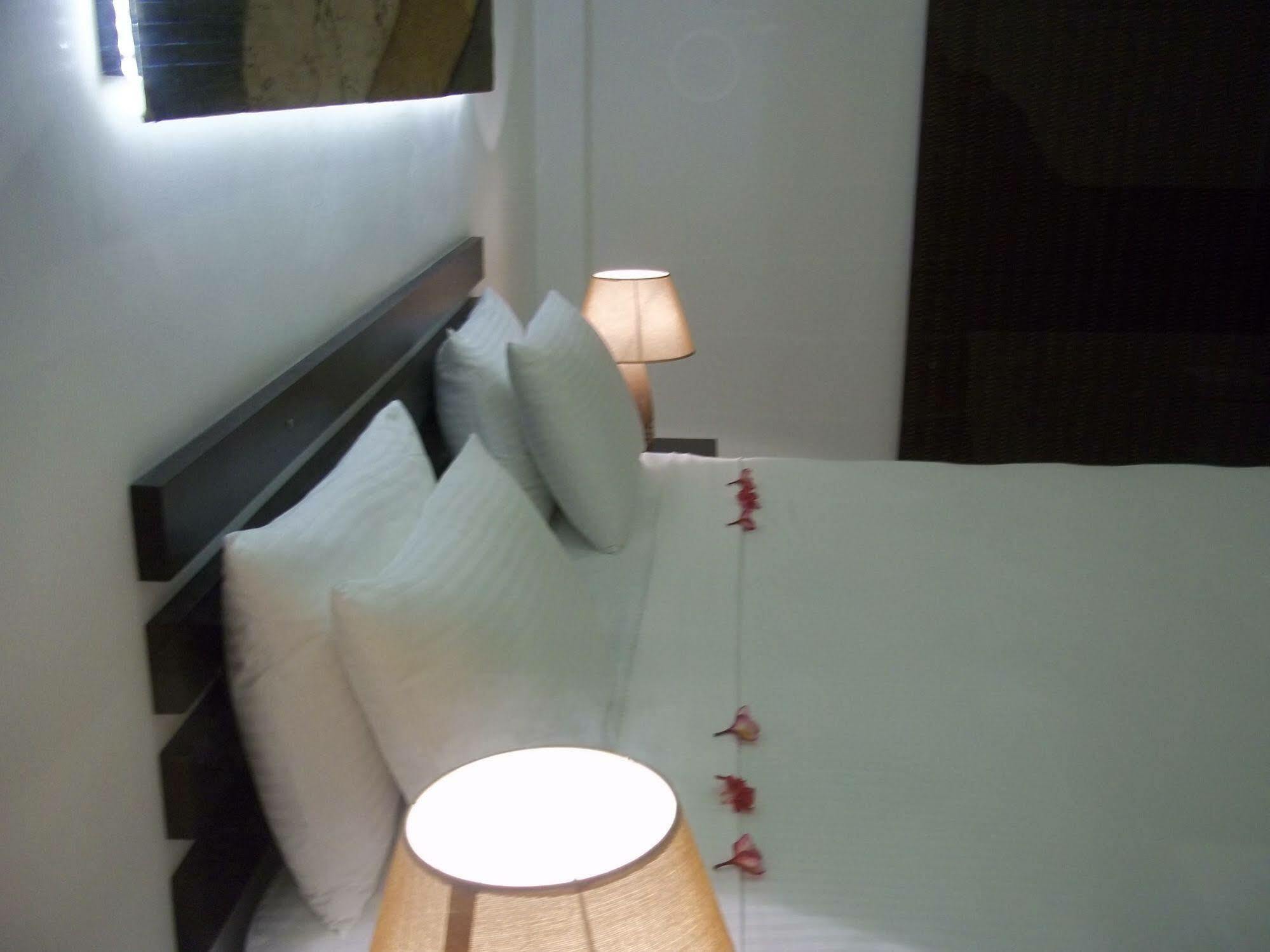 Sunrise Palace Negombo Exterior foto